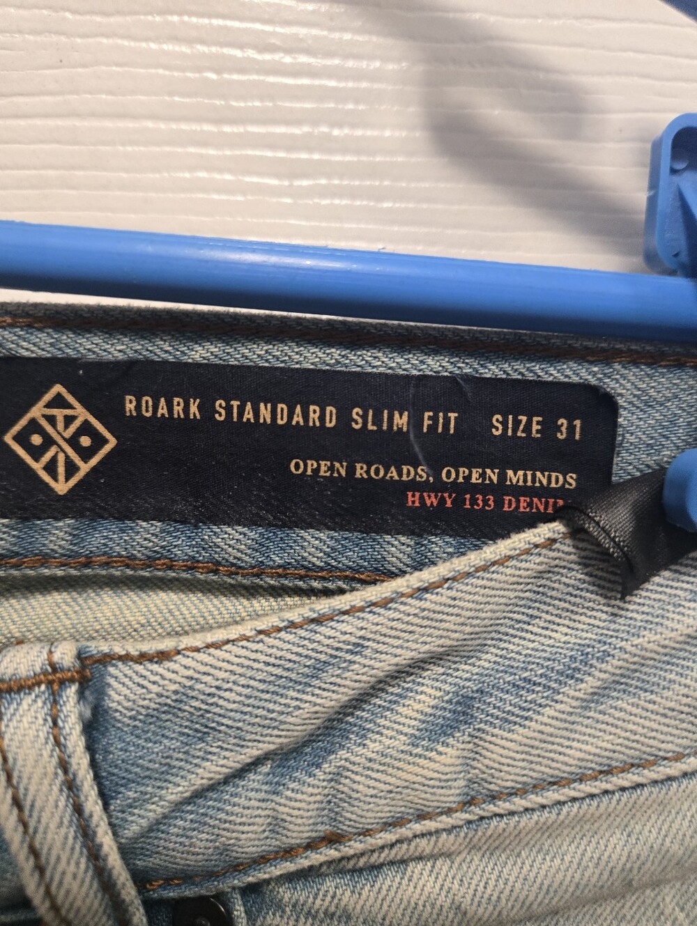 Roark Light Wash Slim Straight Men’s Jeans Size 31x30 - Picture 7 of 10